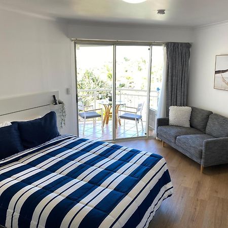 Resort Queen Studio At Alex Beach Resort Alexandra Headland Εξωτερικό φωτογραφία