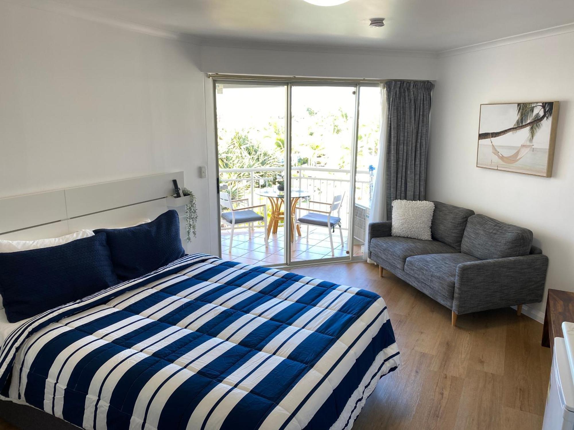 Resort Queen Studio At Alex Beach Resort Alexandra Headland Εξωτερικό φωτογραφία